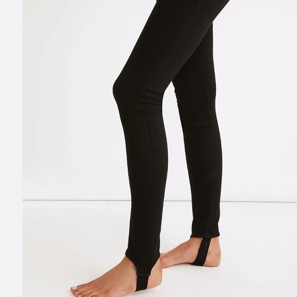 Madewell high rise black road-tripped jeans! - Picture 3 of 3
